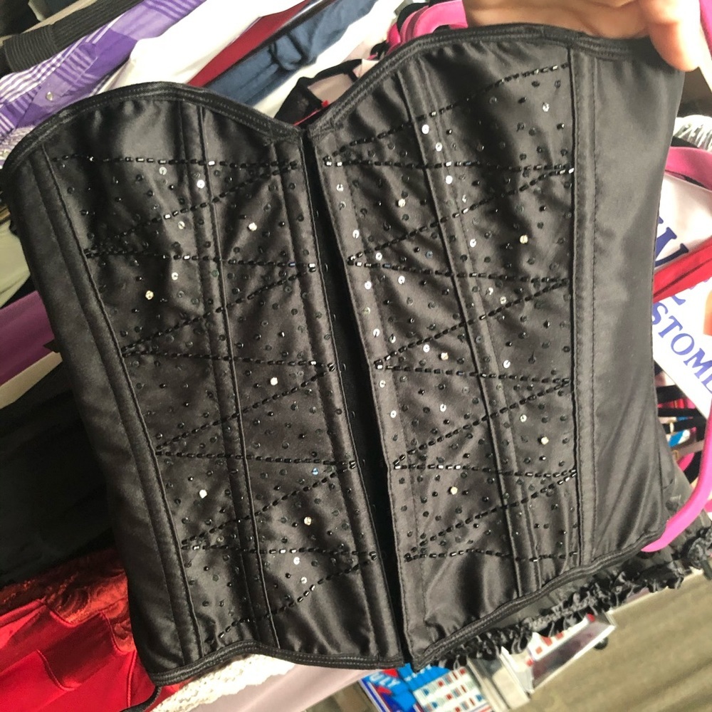 ❤️ Frederick’s of Hollywood Embellished Corset for photo shoots ❤️🤩 F1